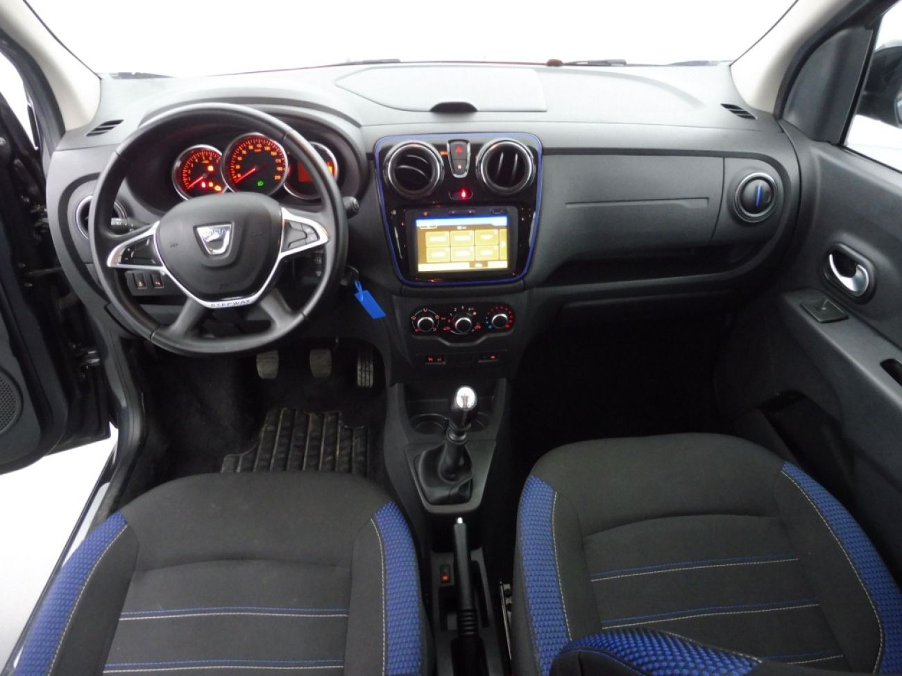 Mandataire Dacia Lodgy 1.5 BLUEDCI 115sl anniversary