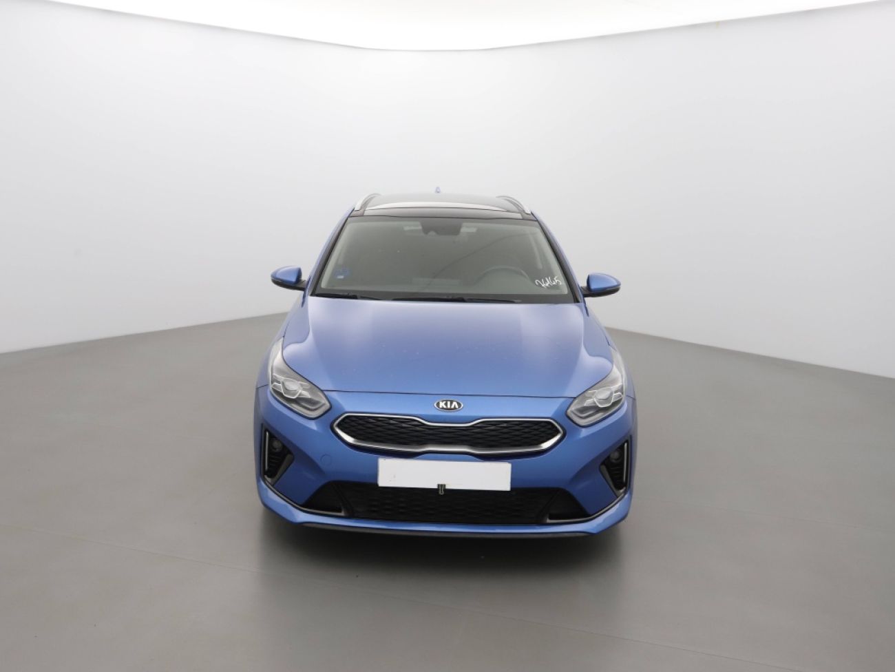 Mandataire Kia Ceed SW 1.6 GDI 141CH PHEV EMOTION DCT6