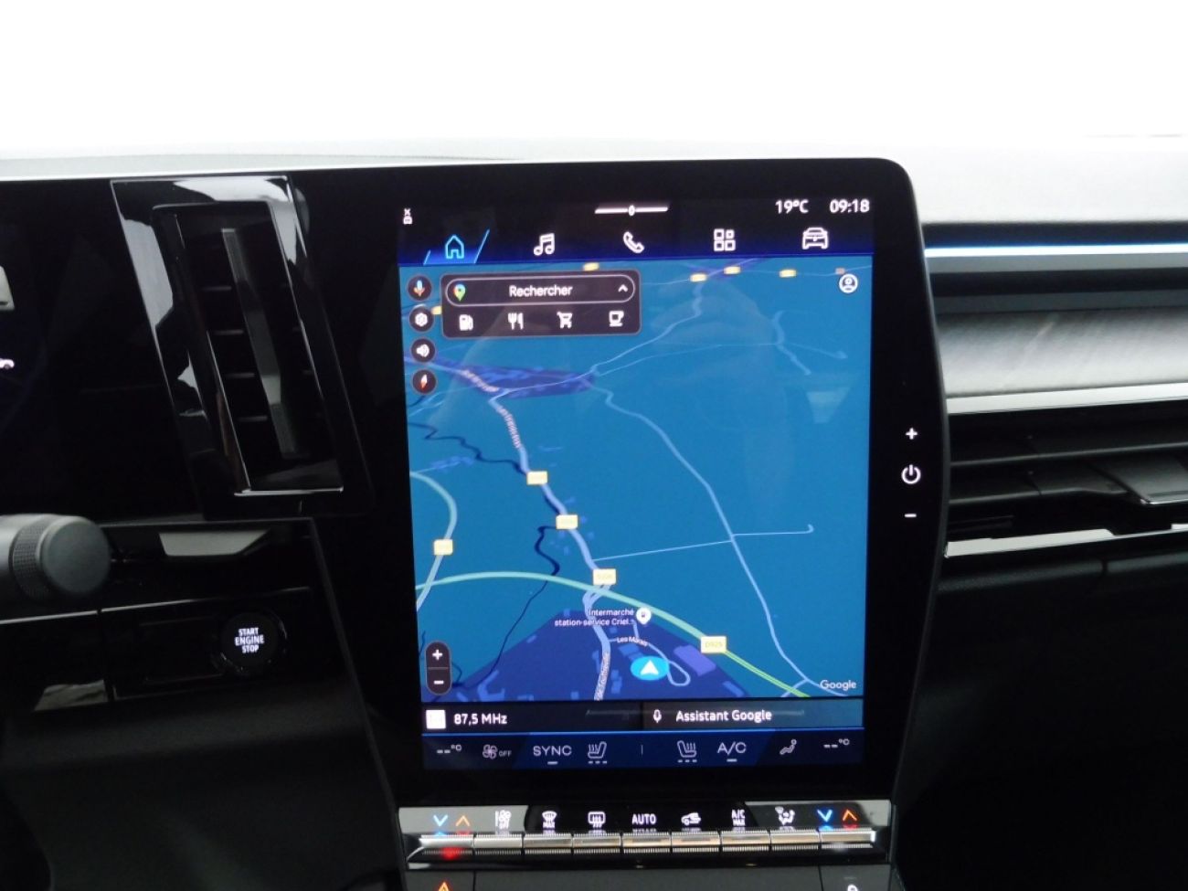 Mandataire RENAULT RAFALE 1.2 E-TECH FULL HYBRID 200CH ESPRIT ALPINE - 25