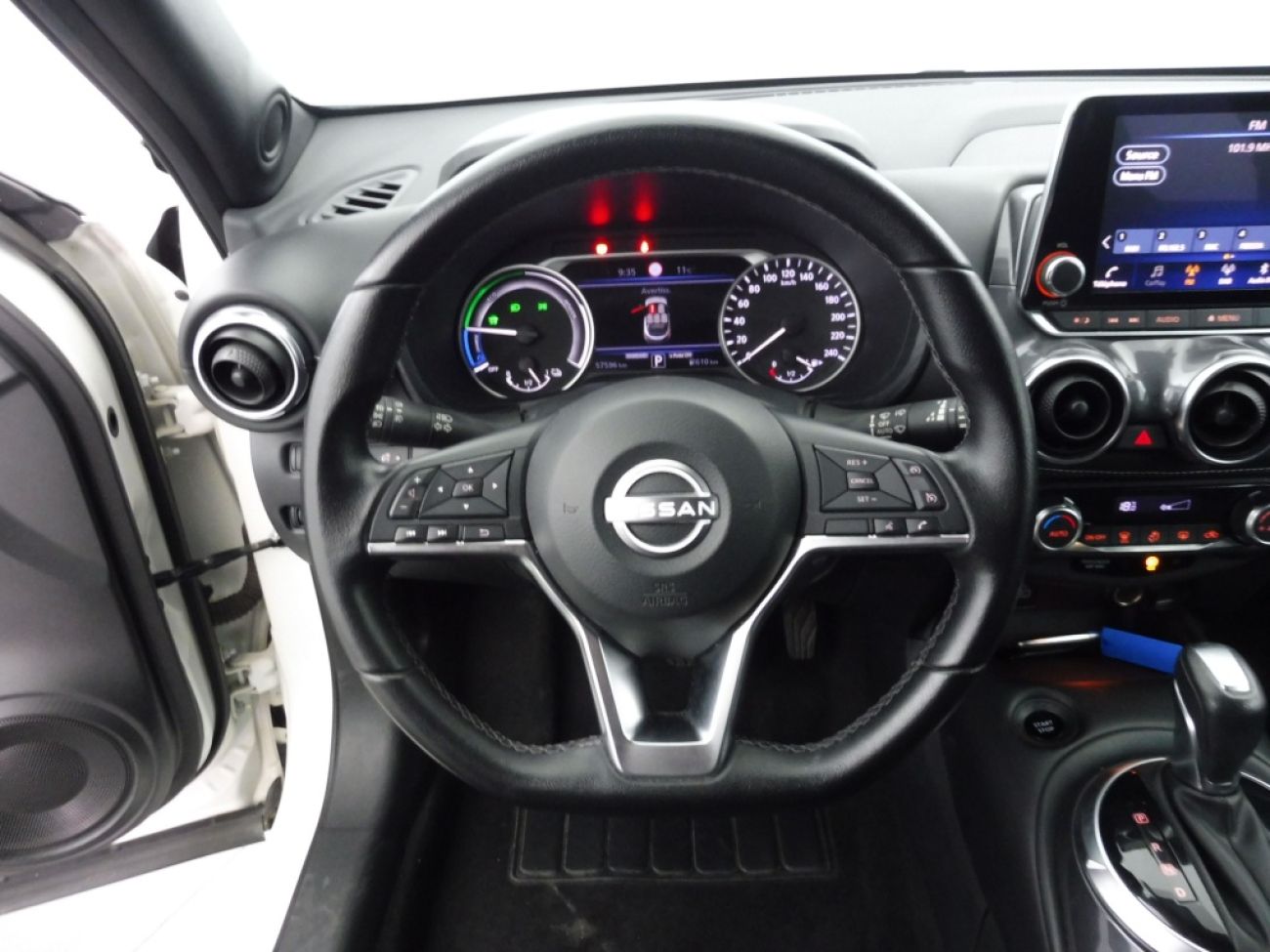 Mandataire NISSAN Juke 1.6 HYBRID 143CH N-CONNECTA