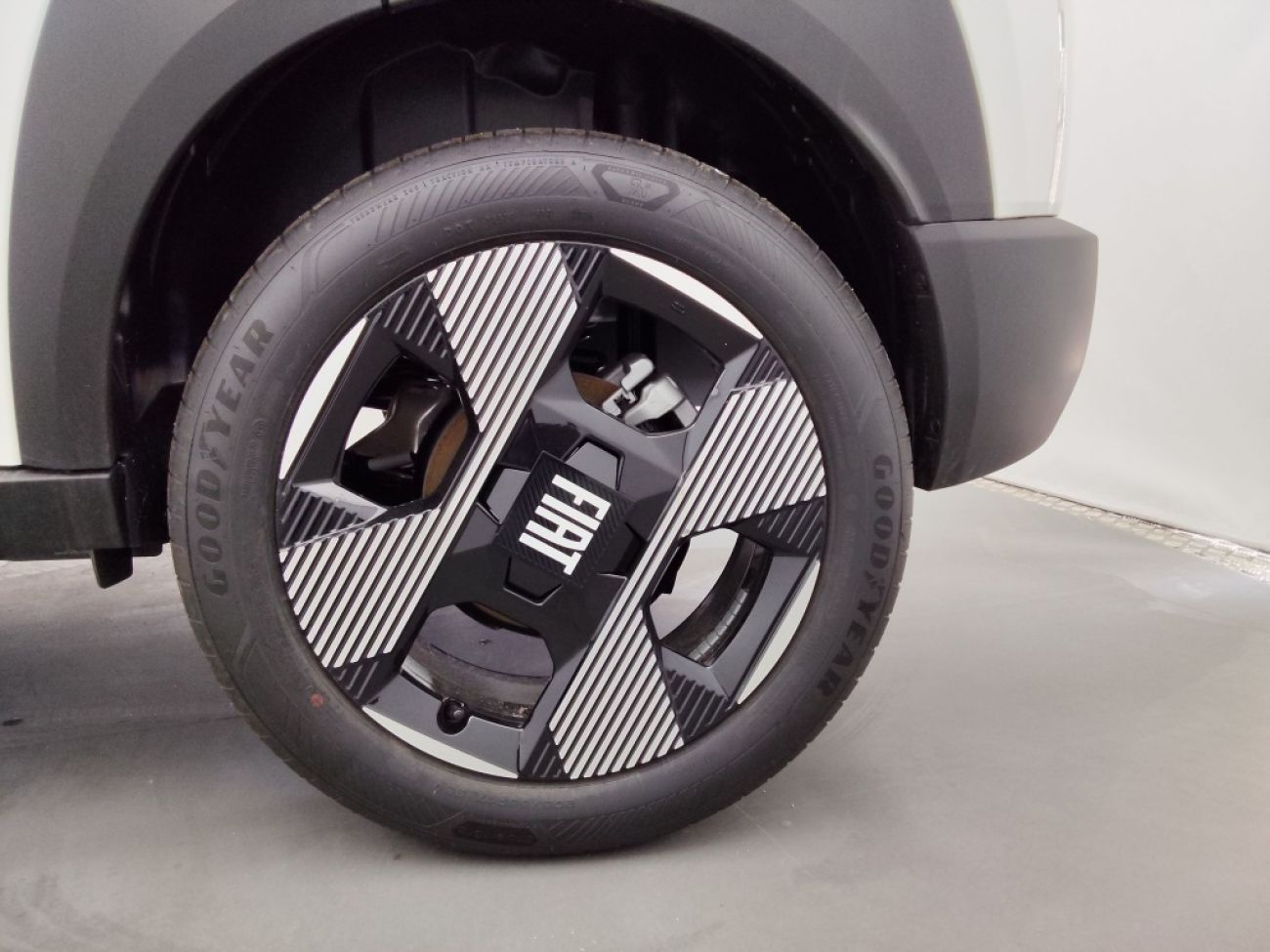 Mandataire FIAT Grande panda 1.2 HYBRID 100CH LA PRIMA EDCT6