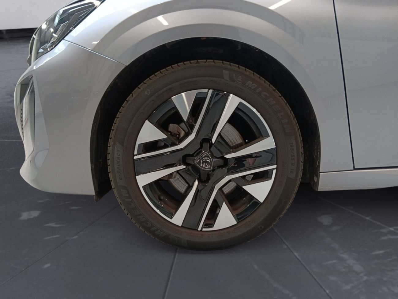 Mandataire PEUGEOT 208 1.2 100CH S&S ALLURE