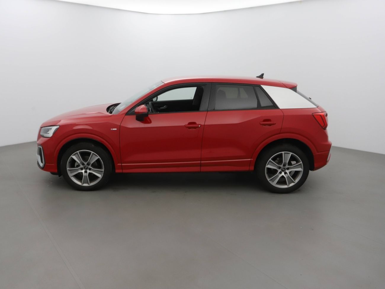 Mandataire AUDI Q2 30 TDI 116CH PACK S LINE EXTERIEUR