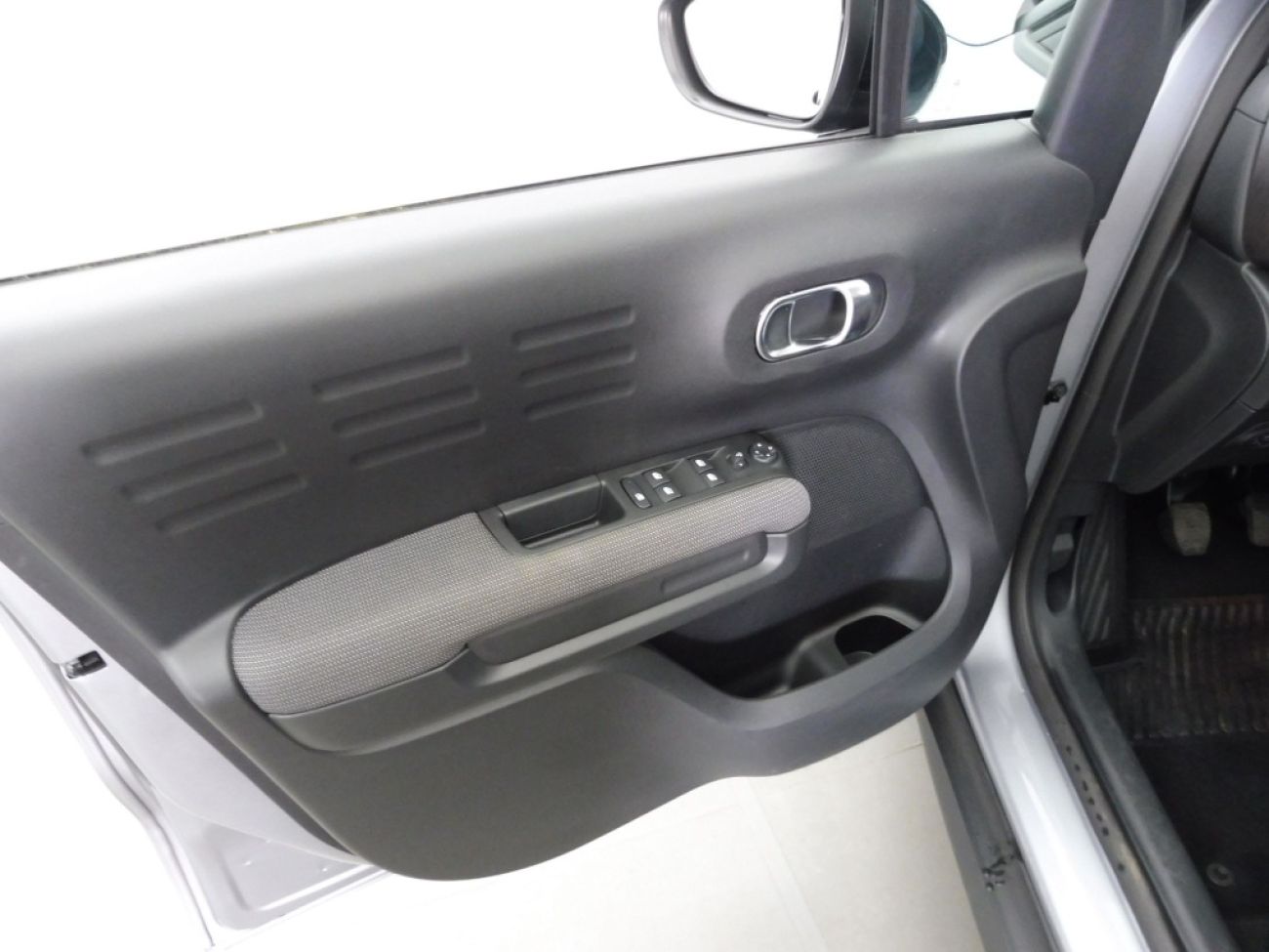 Mandataire Citroën C3 AIRCROSS 1.2 PURETECH 110CH SHINE