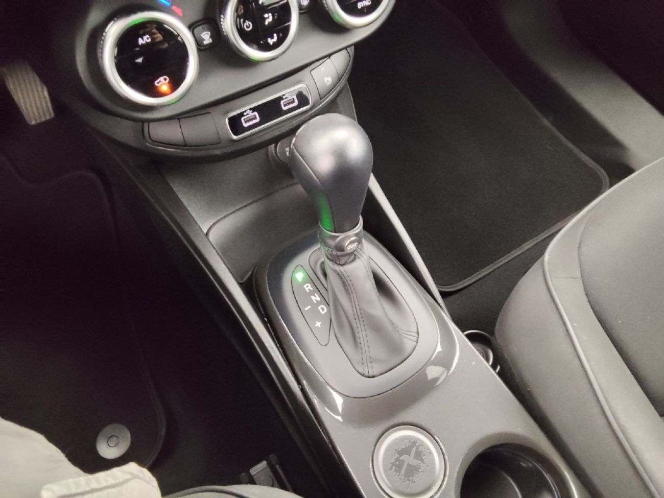 Mandataire FIAT 500X 1.5 FIREFLY TURBO 130CH S/S HYBRID PACK CONFORT DCT7