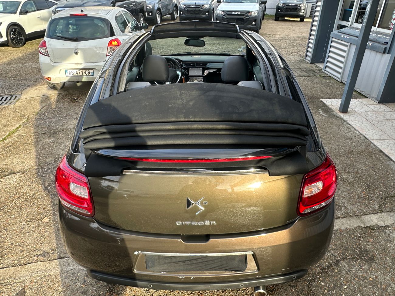 Mandataire Citroën DS3 CABRIOLET VTi 120 So Chic A