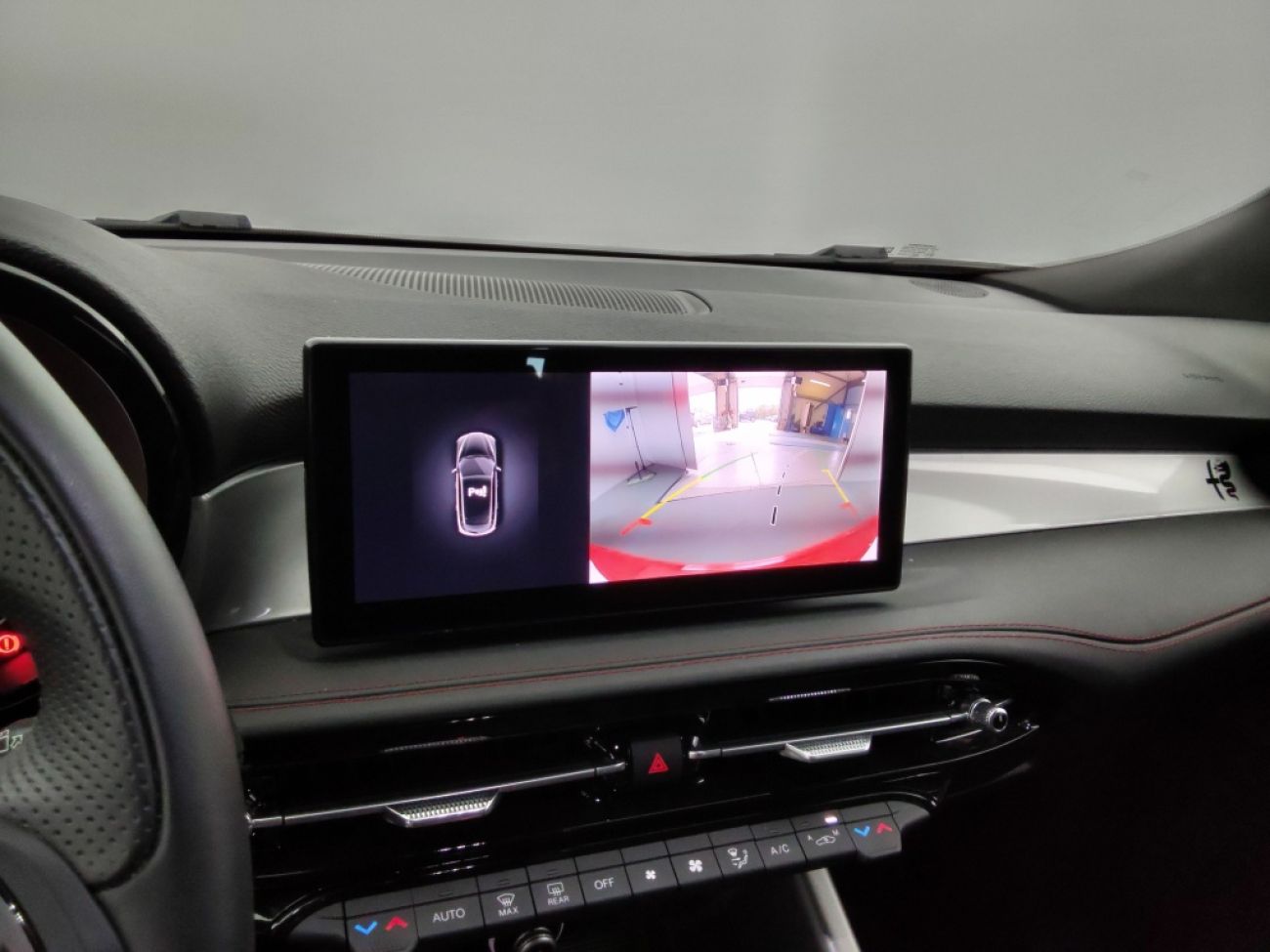 Mandataire ALFA ROMEO Tonale 1.5 HYBRID 160CH TRIBUTO ITALIANO TCT