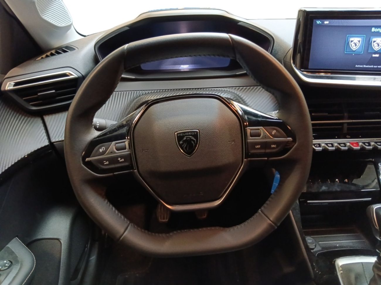 Mandataire PEUGEOT 208 1.2 100CH S&S ALLURE