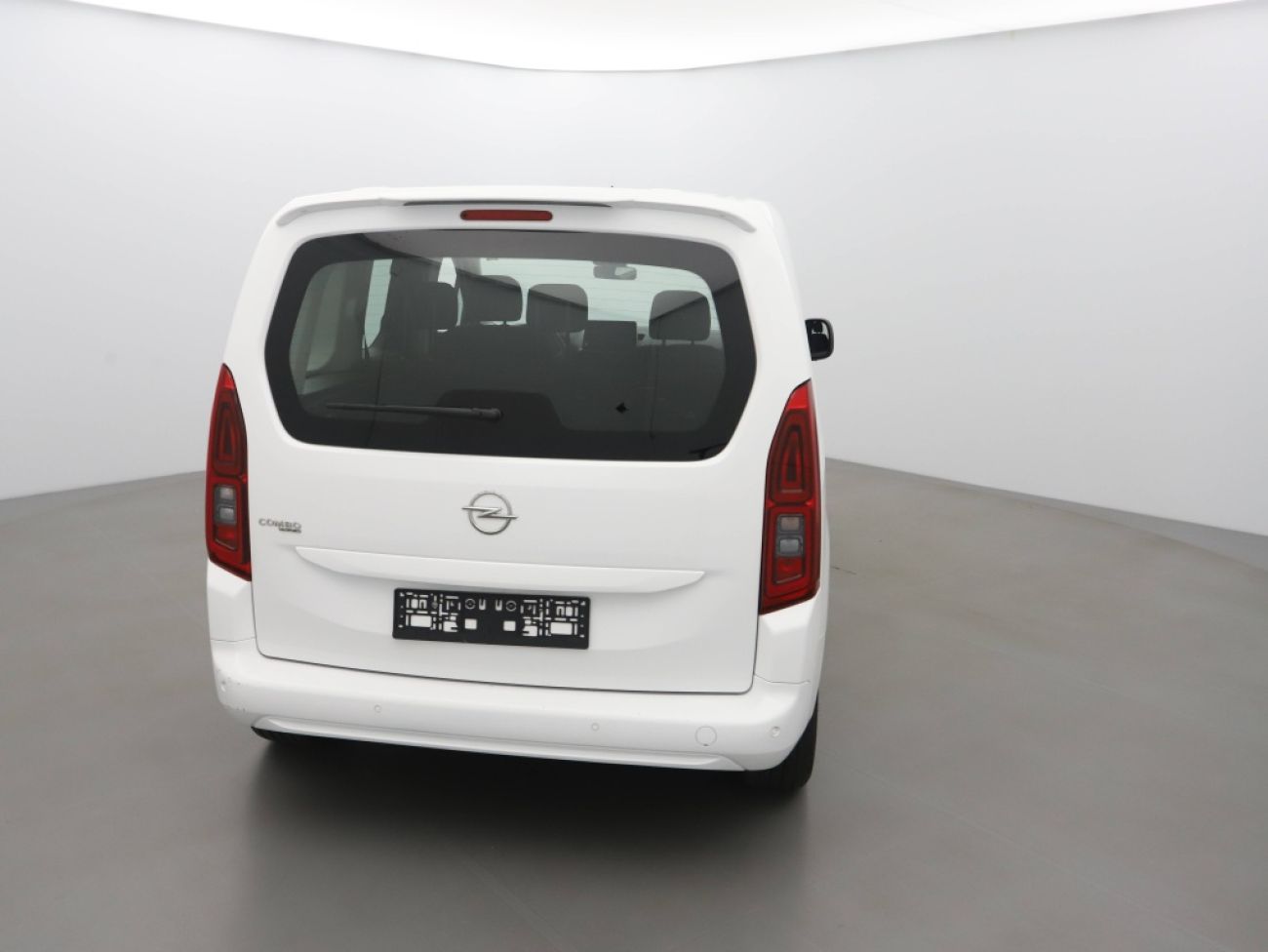 Mandataire Opel COMBO LIFE L1H1 1.5 D 100CH EDITION BVM6