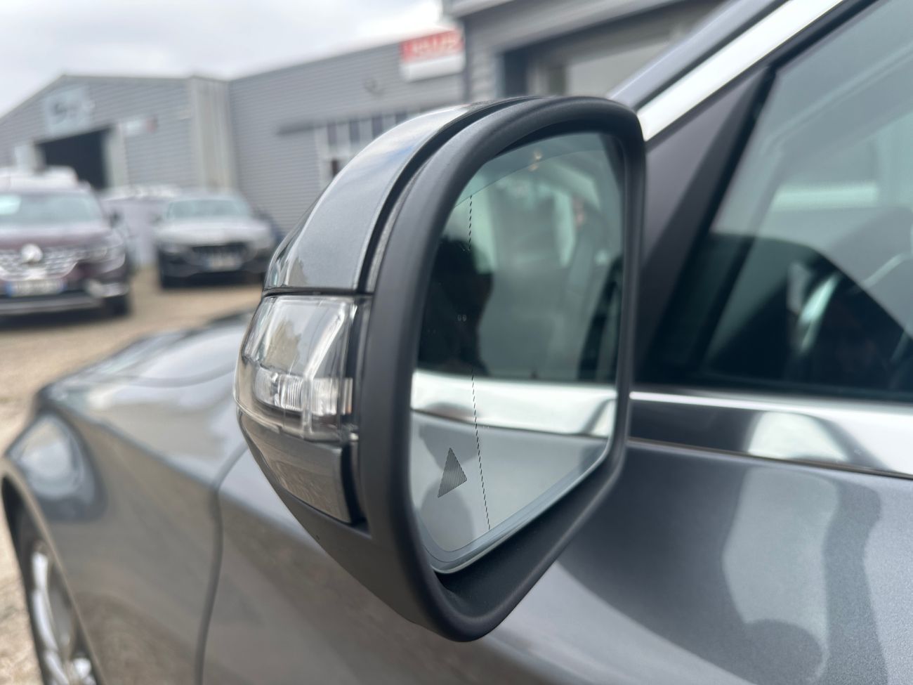 Mandataire MERCEDES CLASSE C 200 9G-Tronic Avantgarde