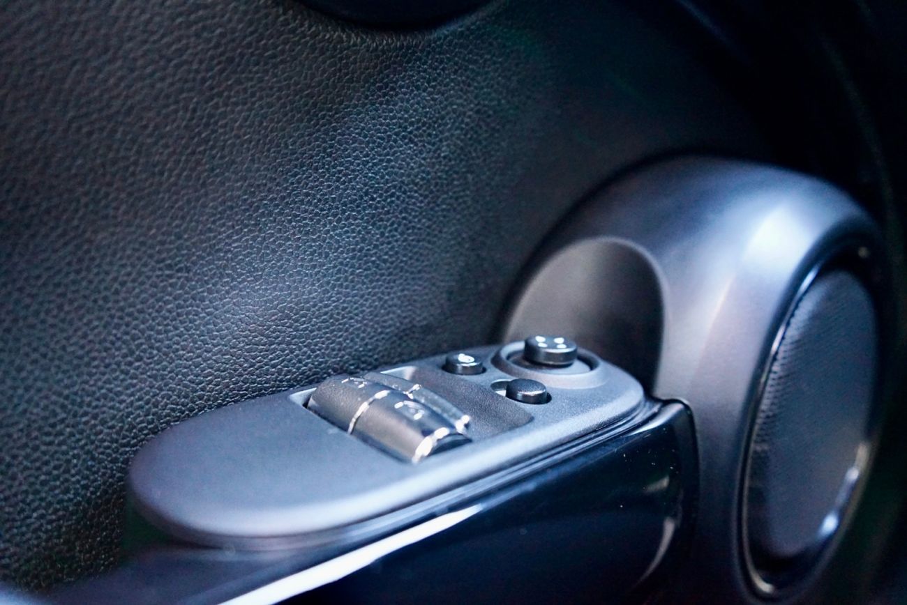 Mandataire MINI HATCH 3 PORTES F56 231 ch John Cooper Works BVA6 Finition JCW Exclusive Design