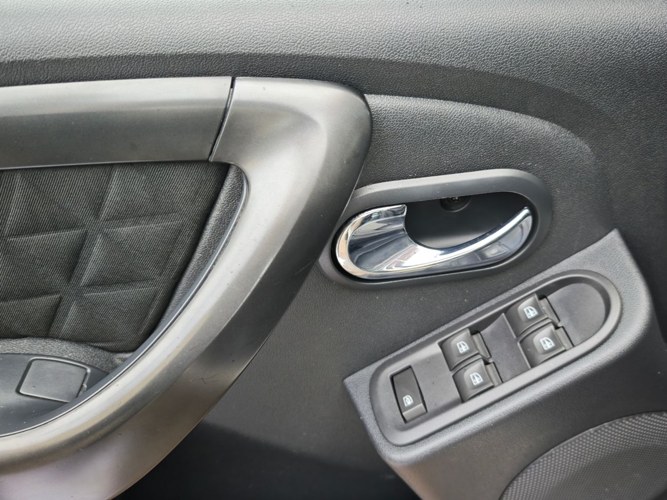 Mandataire Dacia DUSTER TCe 125 4x2 Prestige