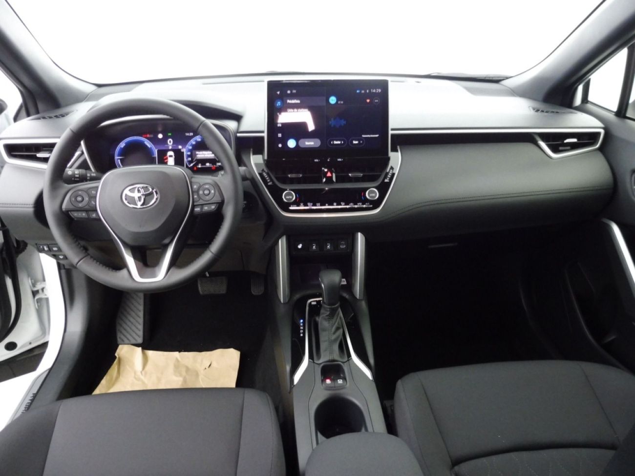 Mandataire TOYOTA COROLLA CROSS ACTIVE DRIVE 1.8 VVTI HYBRID 140