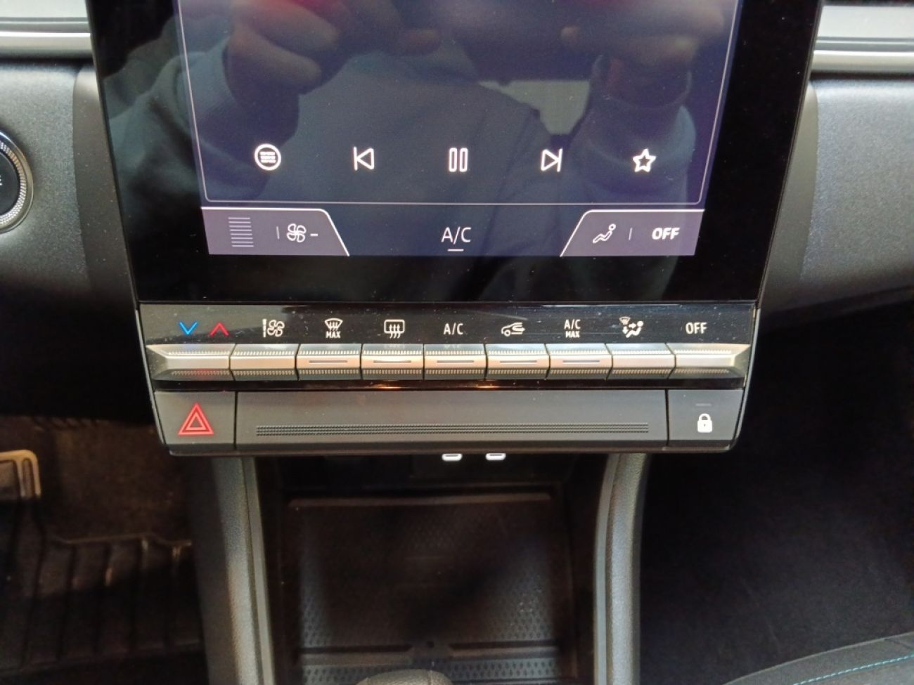 Mandataire RENAULT Captur 1.6 E-TECH FULL HYBRID 145CH EVOLUTION