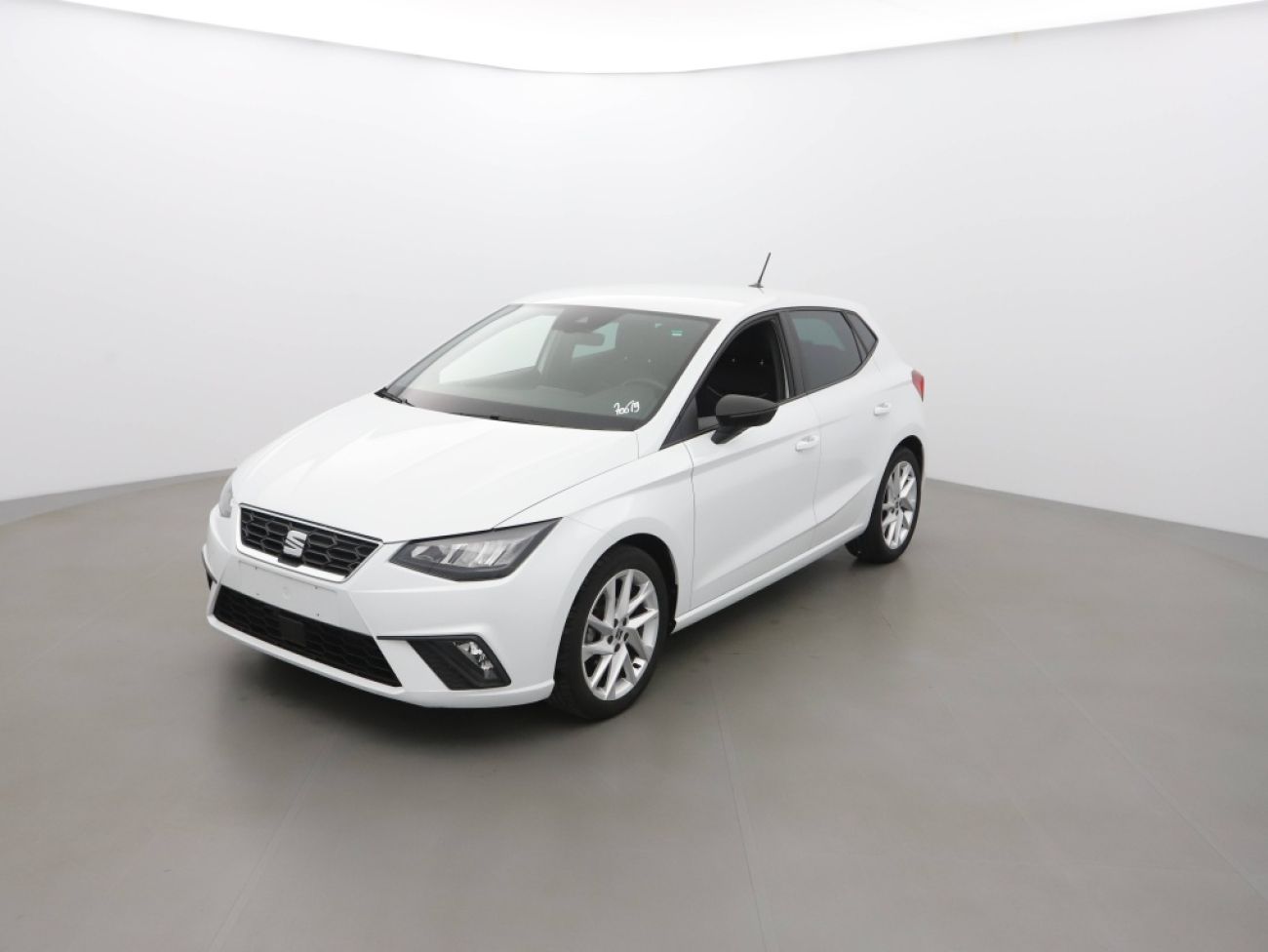 Mandataire Seat IBIZA 1.0 TSI 95CH FR