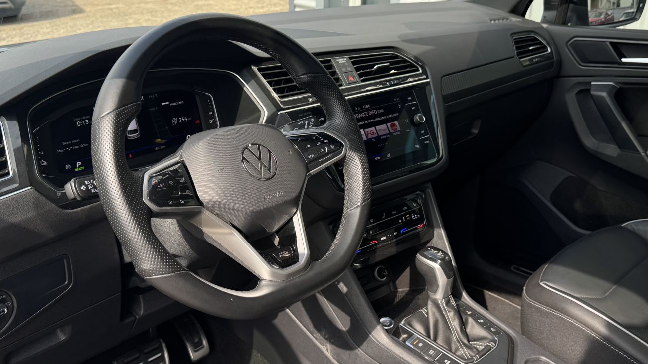 Mandataire VOLKSWAGEN TIGUAN 1.4 eHybrid 245ch DSG6 R-Line Exclusive