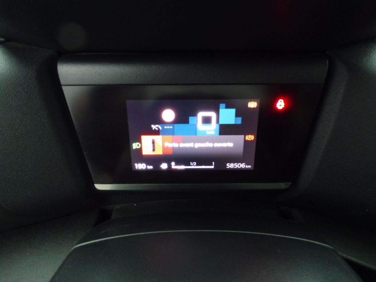 Mandataire Citroën C4 X 1.2 PURETECH 100 FEEL