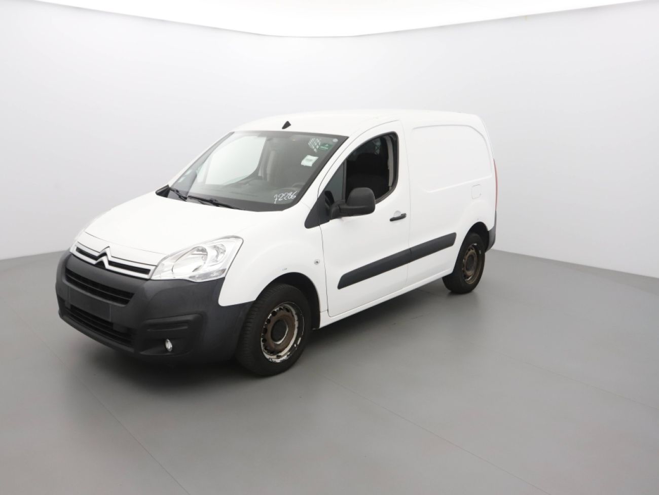 Mandataire Citroën Berlingo BLUEHDI 75CH CLUB