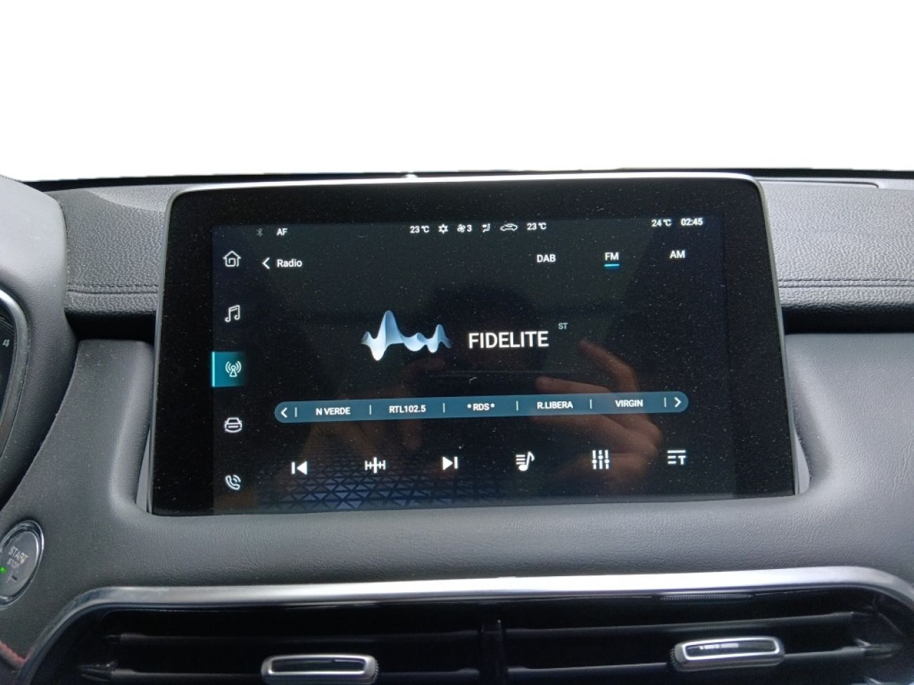 Mandataire MG HS 1.5 T-GDI 162 AT luxury