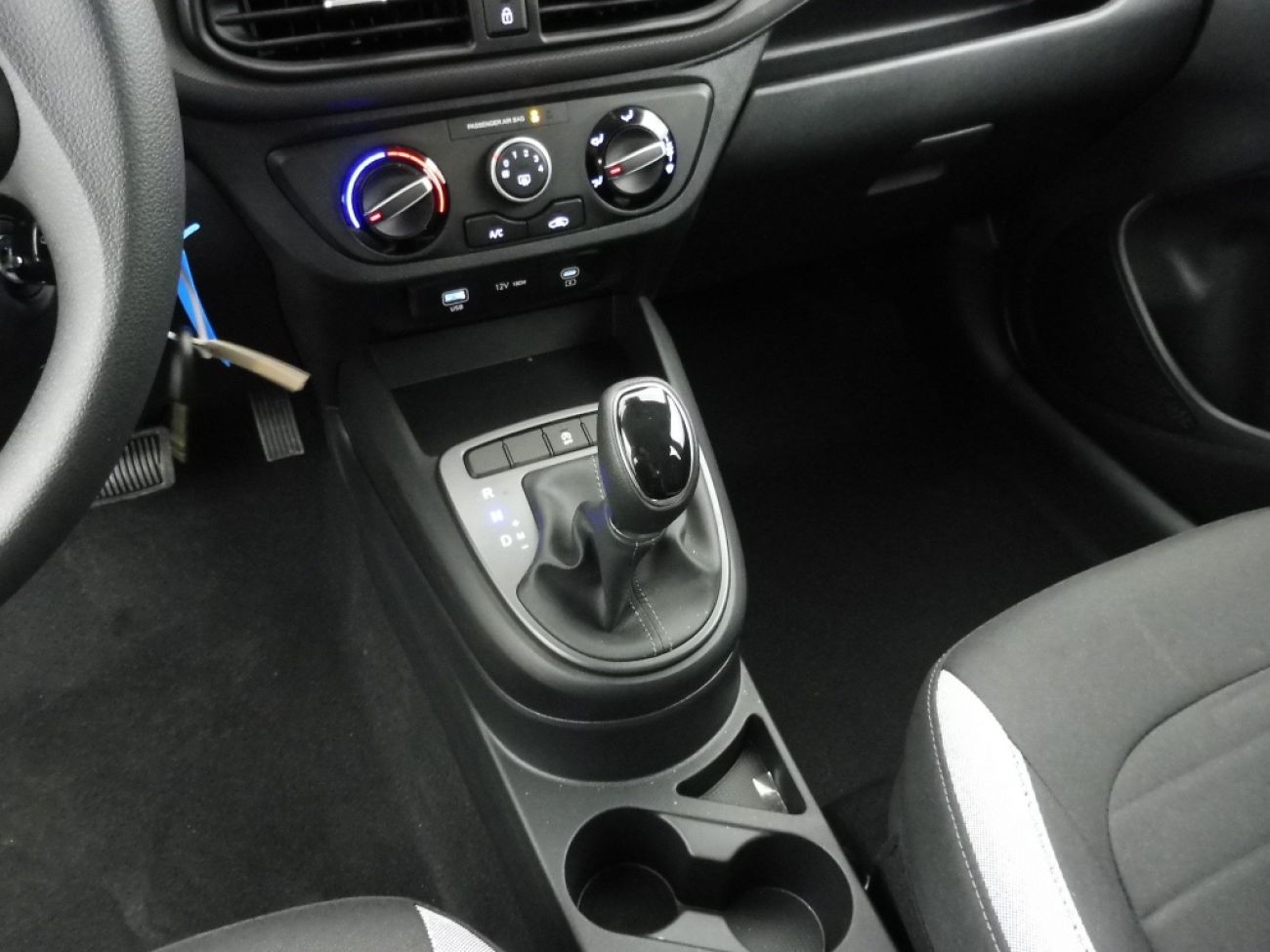 Mandataire Hyundai I10 1.0 63CH ECO INTUITIVE PACK BVR