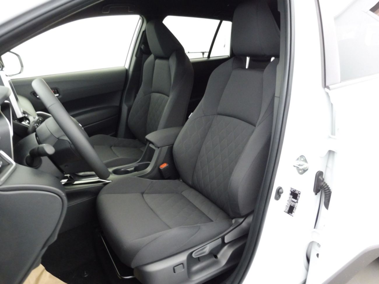 Mandataire TOYOTA COROLLA CROSS ACTIVE DRIVE 1.8 VVTI HYBRID 140