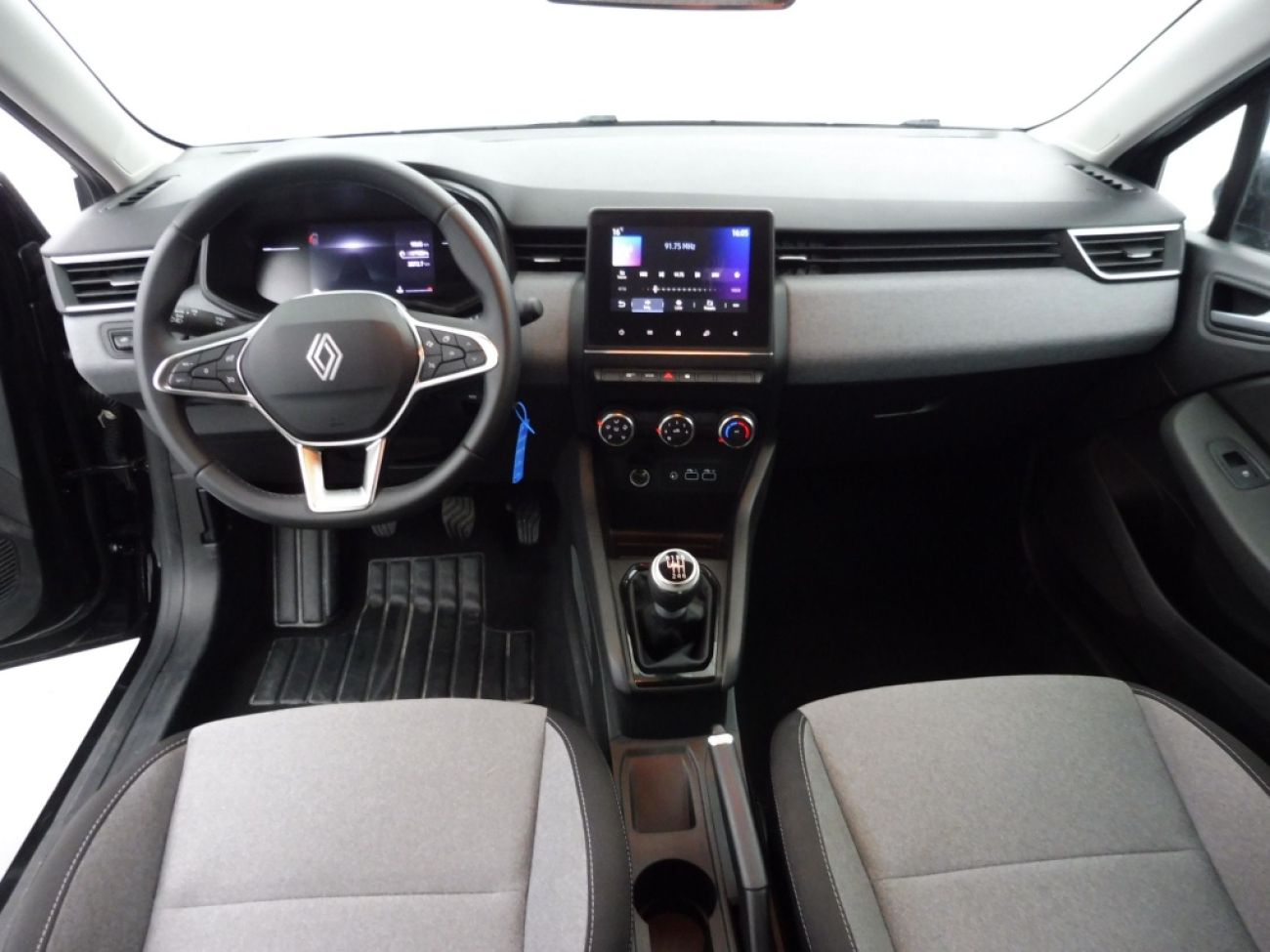 Mandataire RENAULT Clio 1.5 BLUE DCI 100CH EVOLUTION GSR2