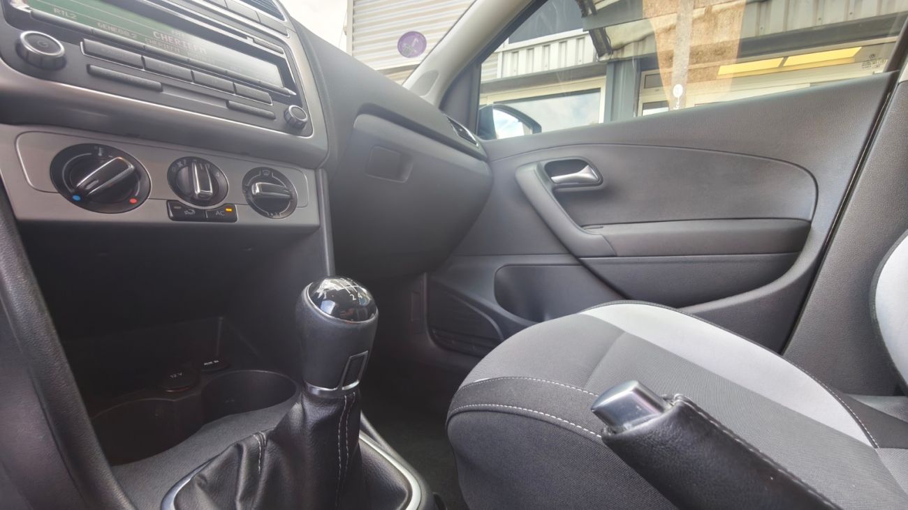 Mandataire VOLKSWAGEN POLO 1.2 70 Life