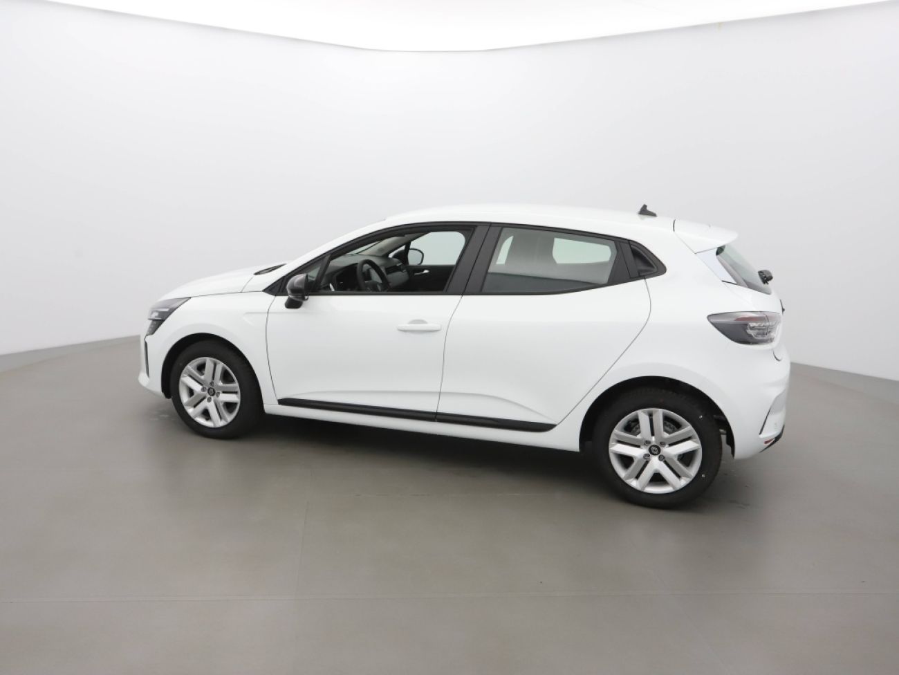 Mandataire RENAULT CLIO V 1.5 DCI 100CH EVOLUTION - 25