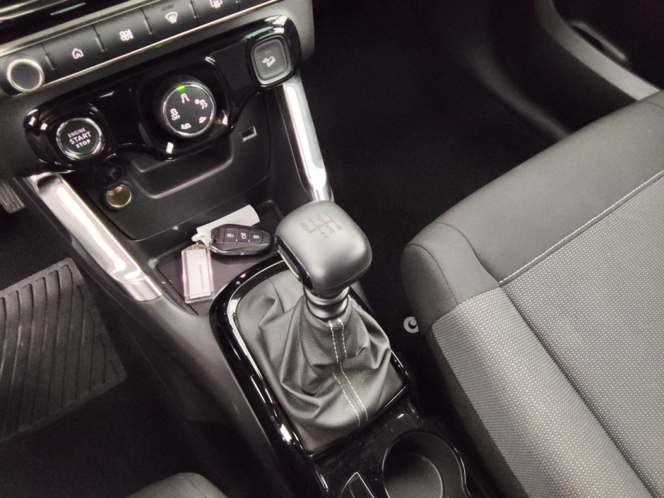 Mandataire Citroën C3 Aircross 1.2 PURETECH 110CH SHINE