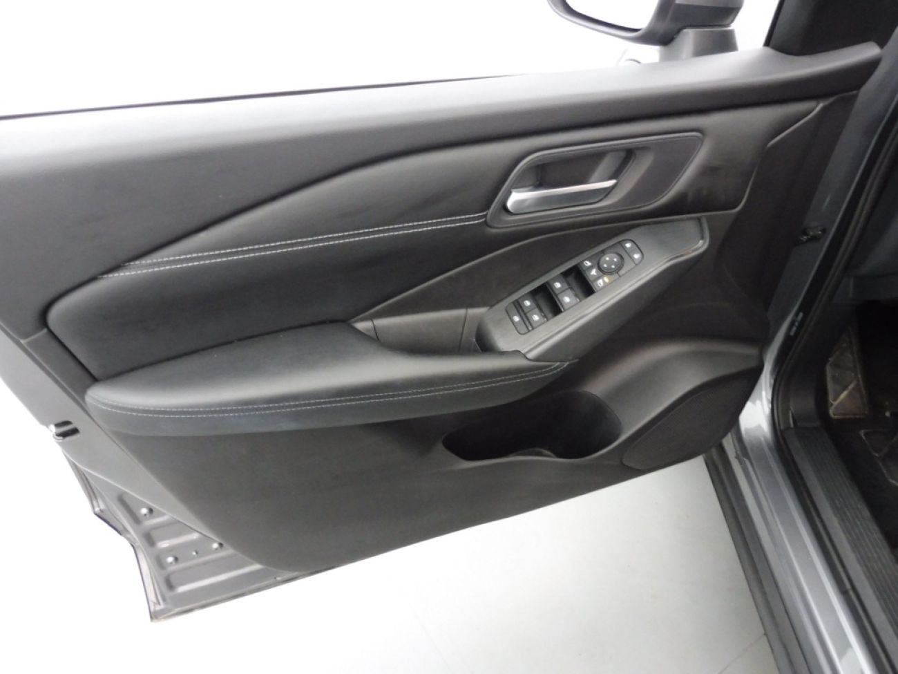 Mandataire NISSAN Qashqai 1.3 DIG-T 140 MHEVacenta