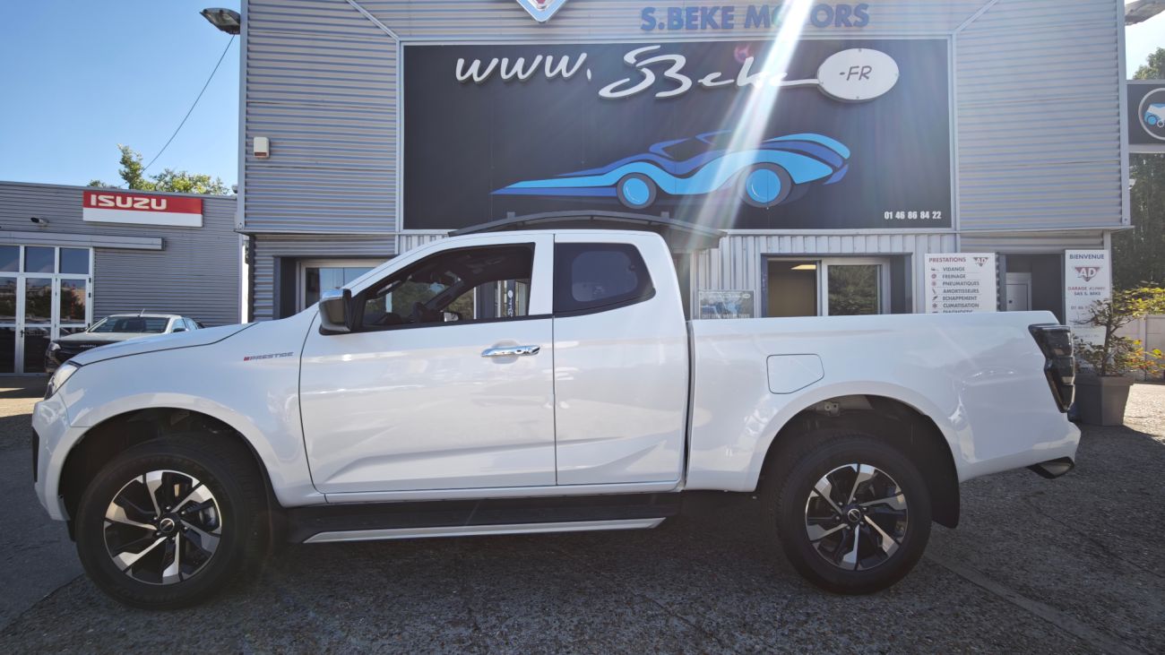 Mandataire ISUZU D-MAX NOUVEAU  2.2L SPACE PRESTIGE