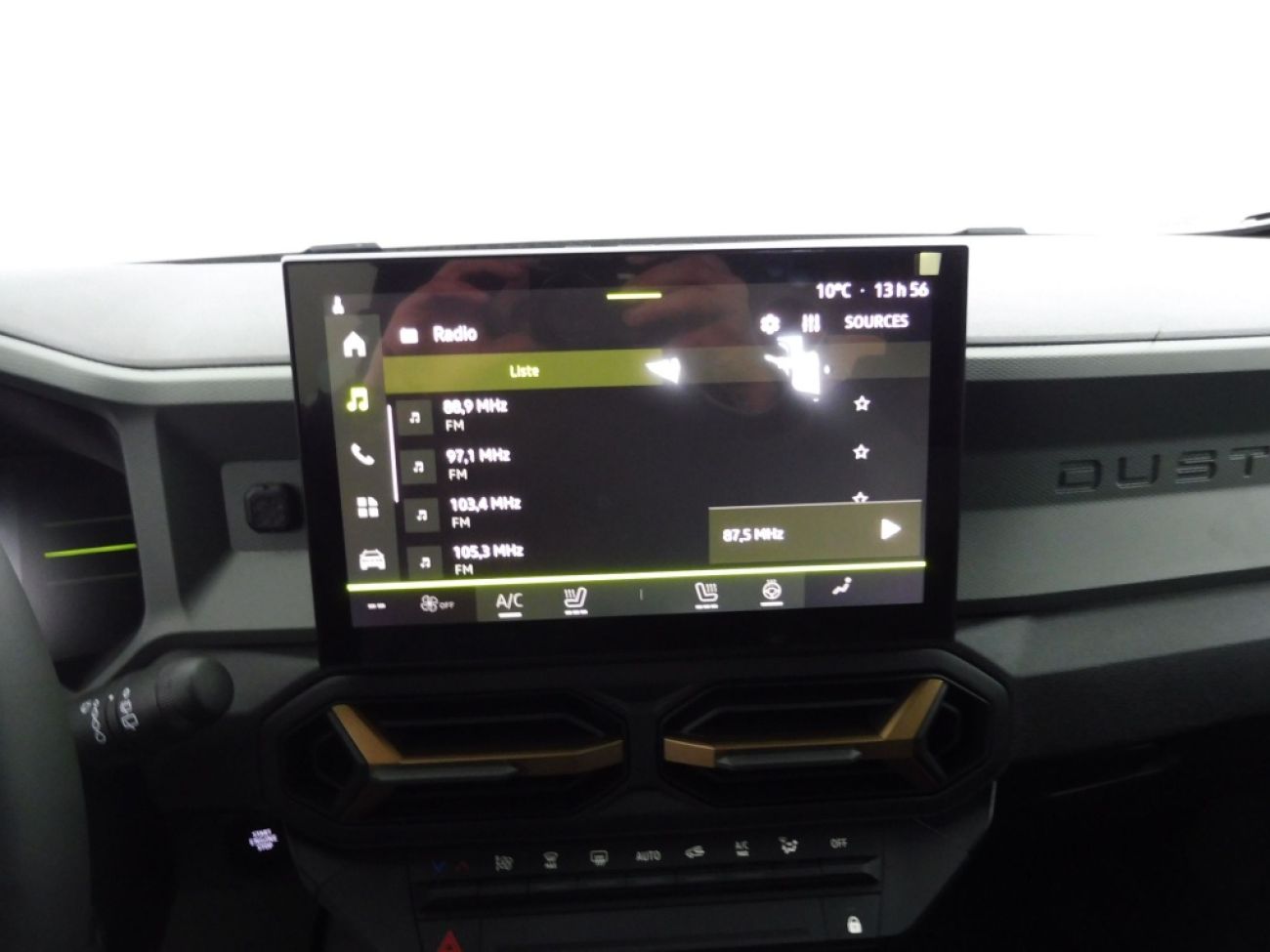 Mandataire Dacia DUSTER 1.6 HYBRID 140CH JOURNEY 4X2