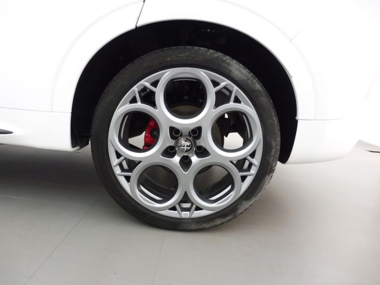 Mandataire ALFA ROMEO Tonale 1.5 HYBRID 160CH TRIBUTO ITALIANO TCT