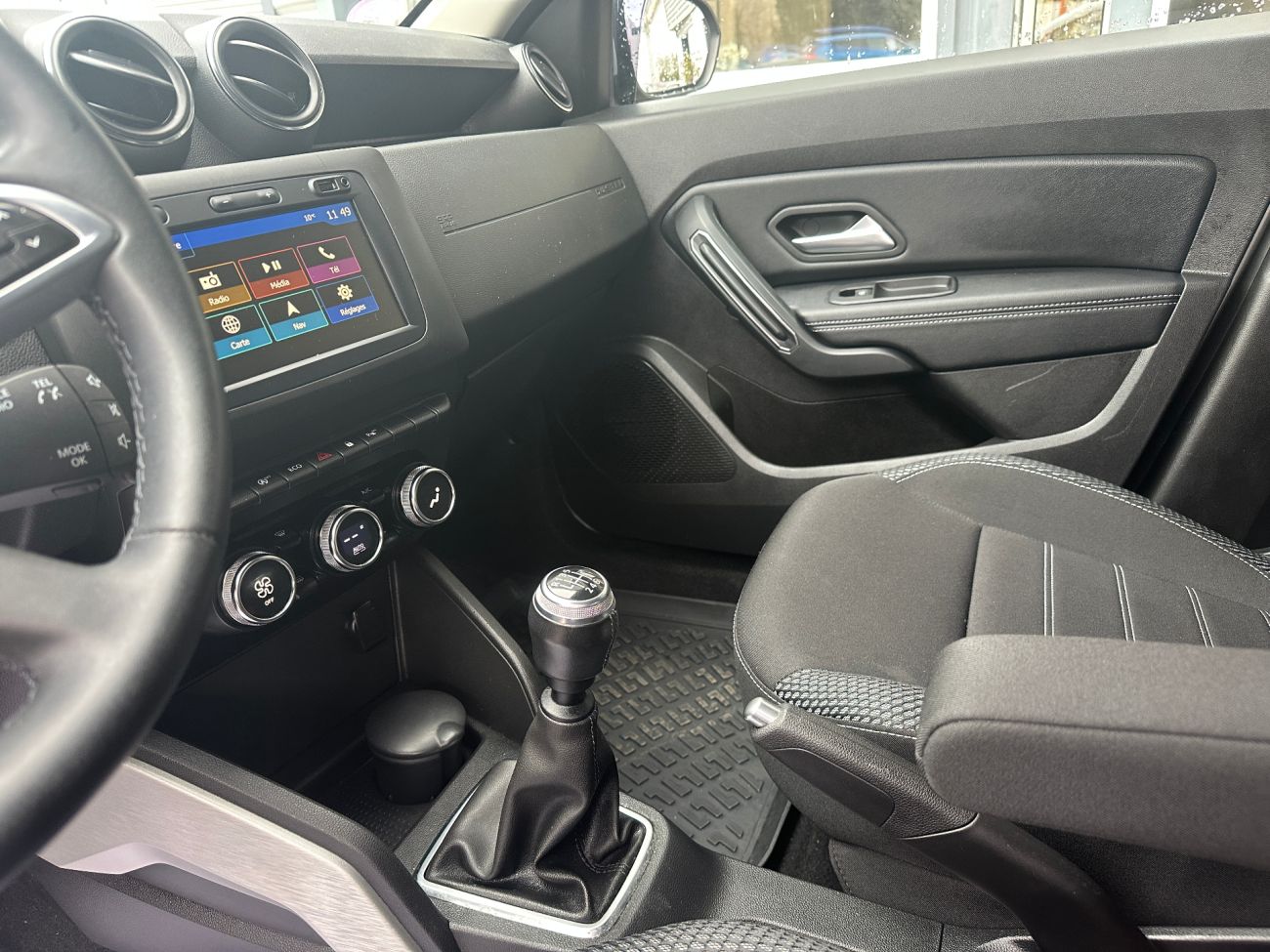 Mandataire Dacia DUSTER ECO-G 100 4x2 Prestige