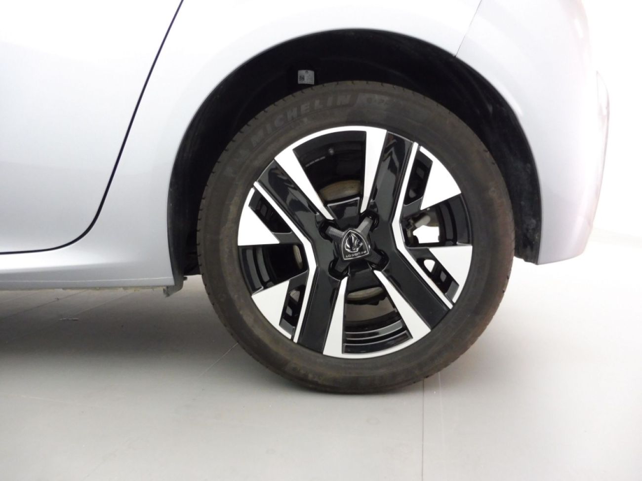 Mandataire PEUGEOT 208 1.2 100CH S&S ALLURE