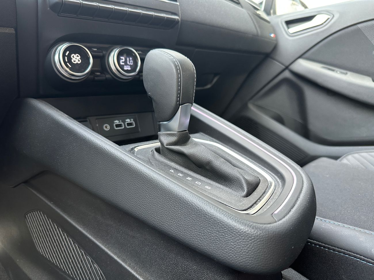 Mandataire RENAULT CLIO V E-Tech full hybrid 145 ch GSR2 Esprit Alpine