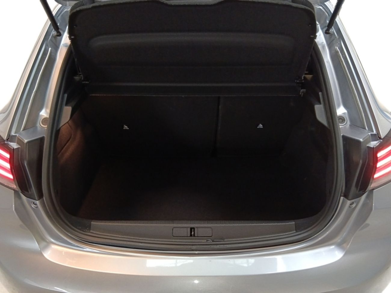 Mandataire PEUGEOT 208 1.2 100CH S&S ALLURE