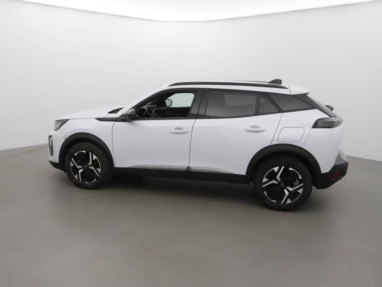 Mandataire PEUGEOT 2008 1.2 PURETECH 130CH S&S ALLURE EAT8
