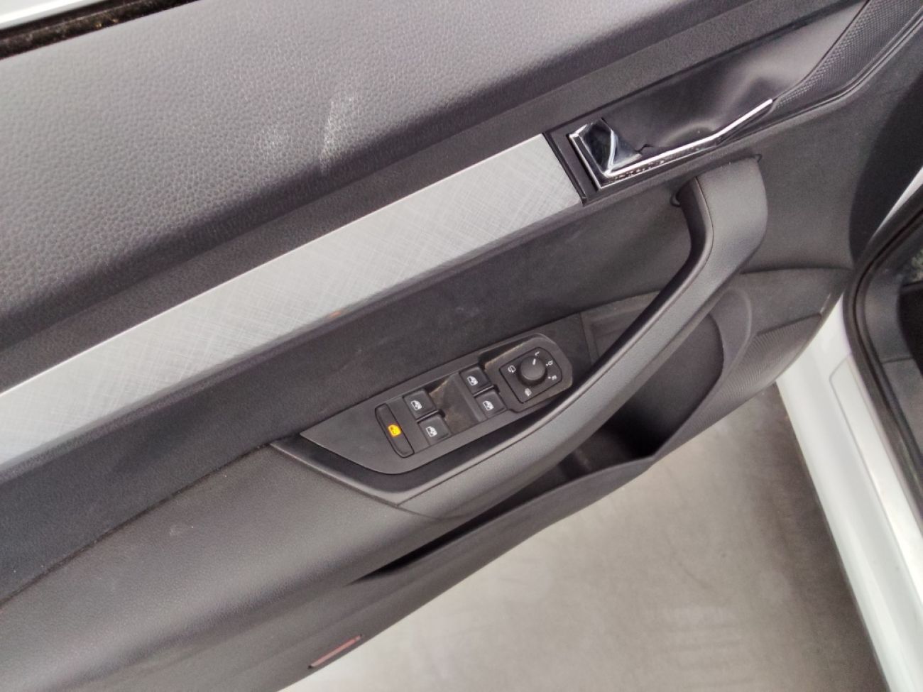 Mandataire SKODA Karoq 2.0 TDI 115CH SELECTION