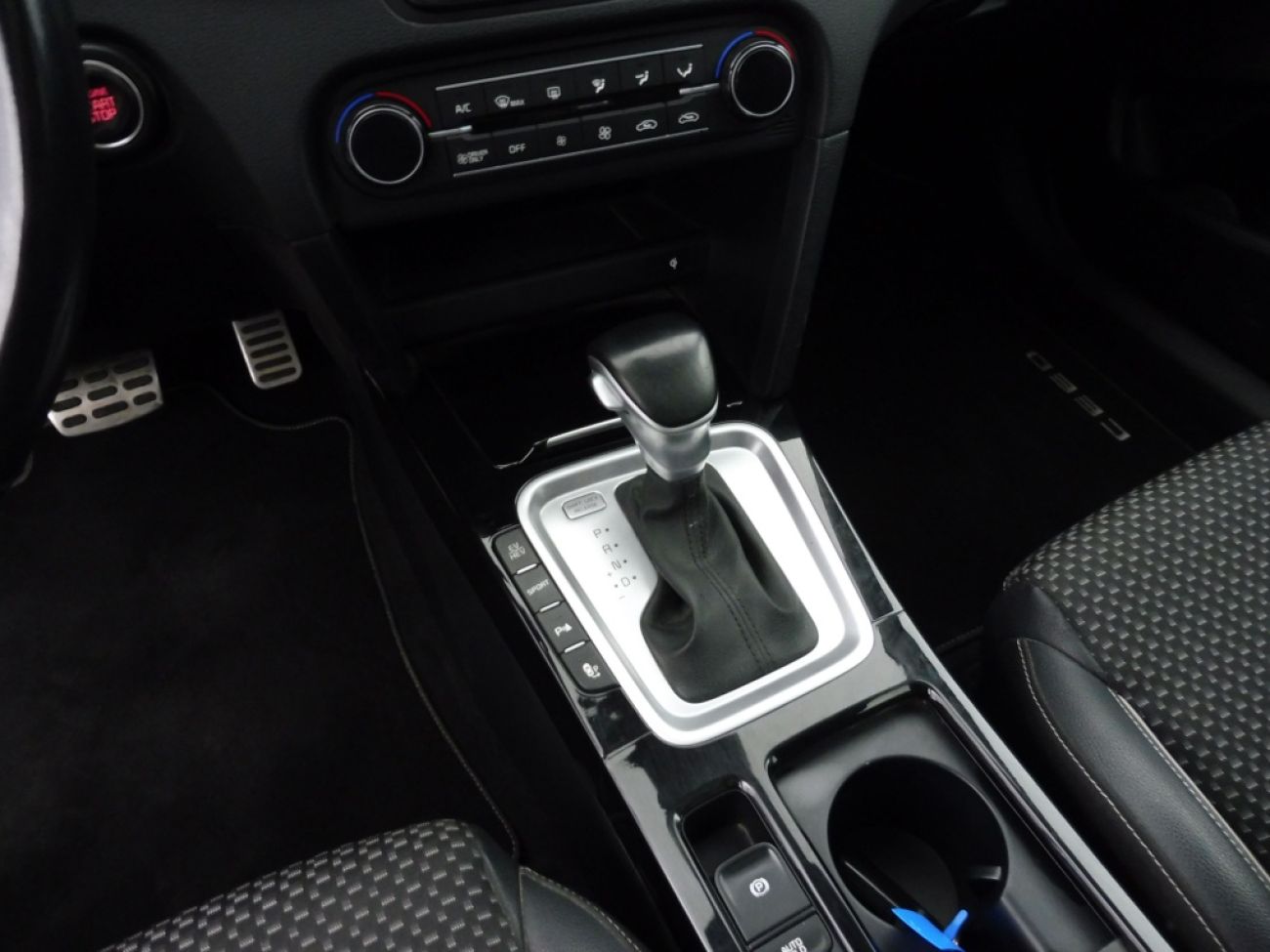 Mandataire Kia Ceed SW 1.6 GDI 141CH PHEV EMOTION DCT6