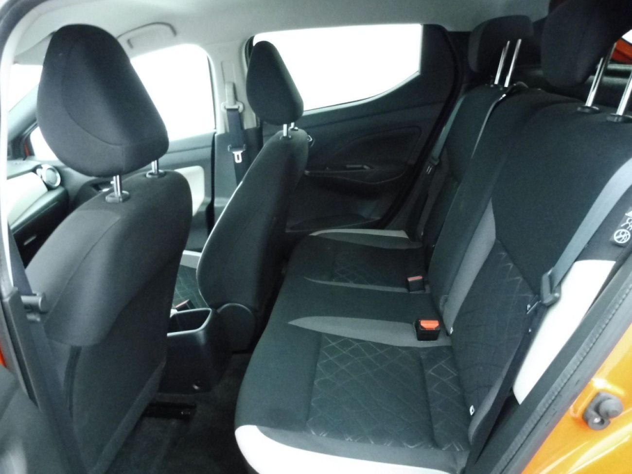 Mandataire NISSAN Micra 1.0 IG-T 92 XTRONICn-design