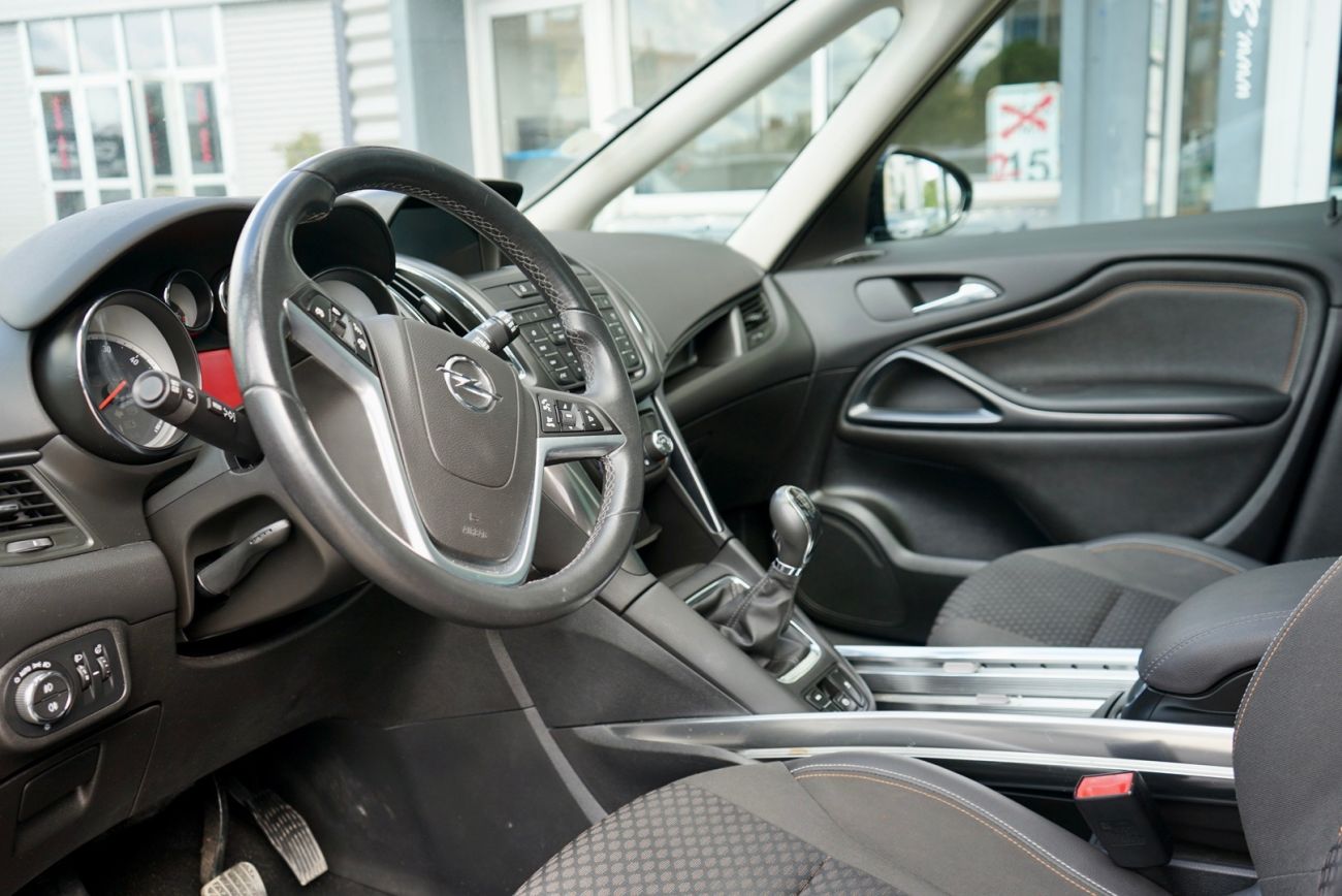 Mandataire Opel ZAFIRA TOURER 1.6 CDTI 136 ch Start/Stop EcoFlex Cosmo Pack 7 PLACES