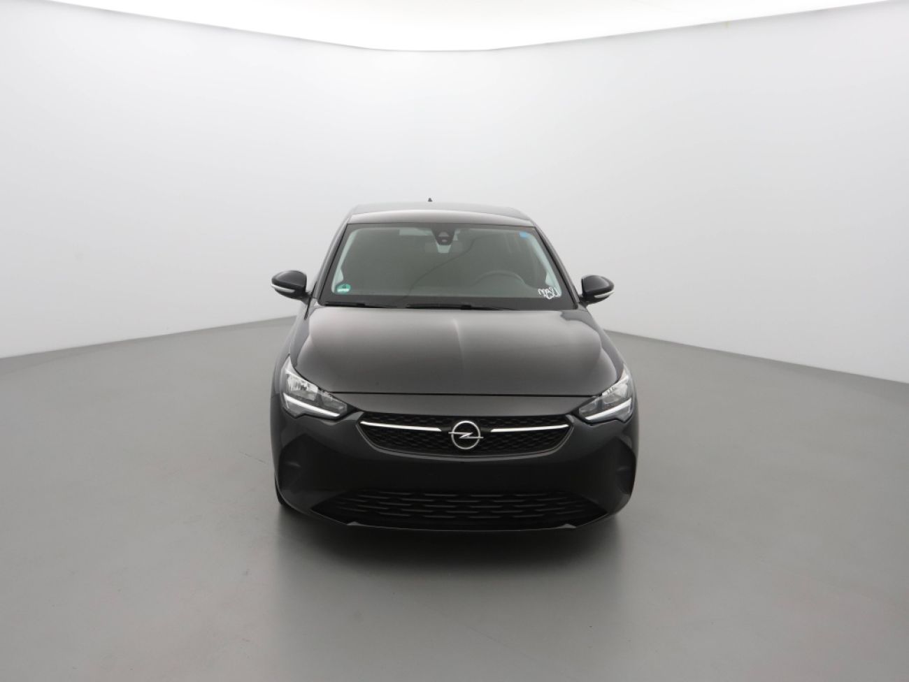 Mandataire Opel Corsa 1.2 100edition