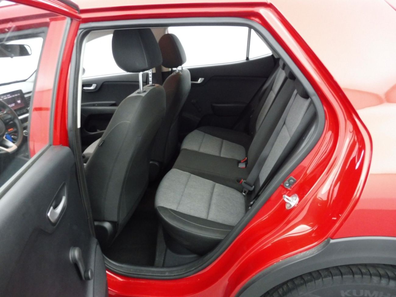 Mandataire Kia Stonic 1.2 LX 84fun