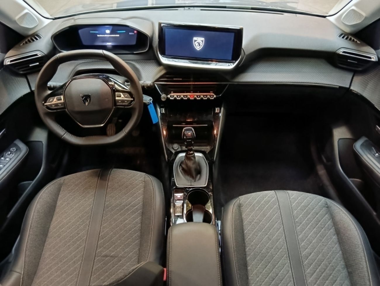 Mandataire PEUGEOT 208 1.2 100CH S&S ALLURE