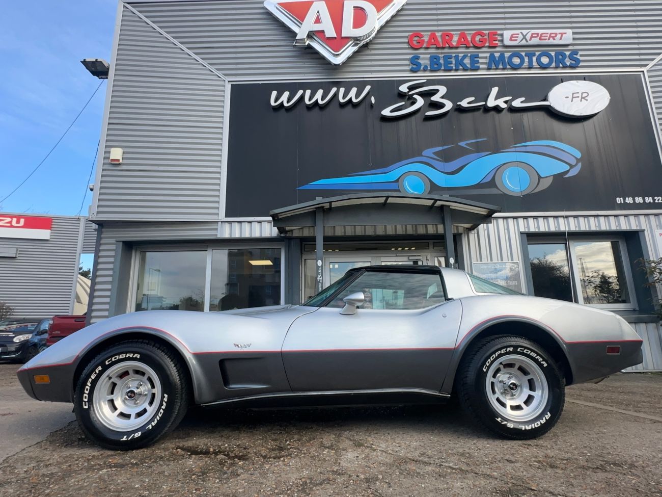 Mandataire CHEVROLET CORVETTE C3 T-TOP 25 TH ANNIVERSARY V8 350 L48