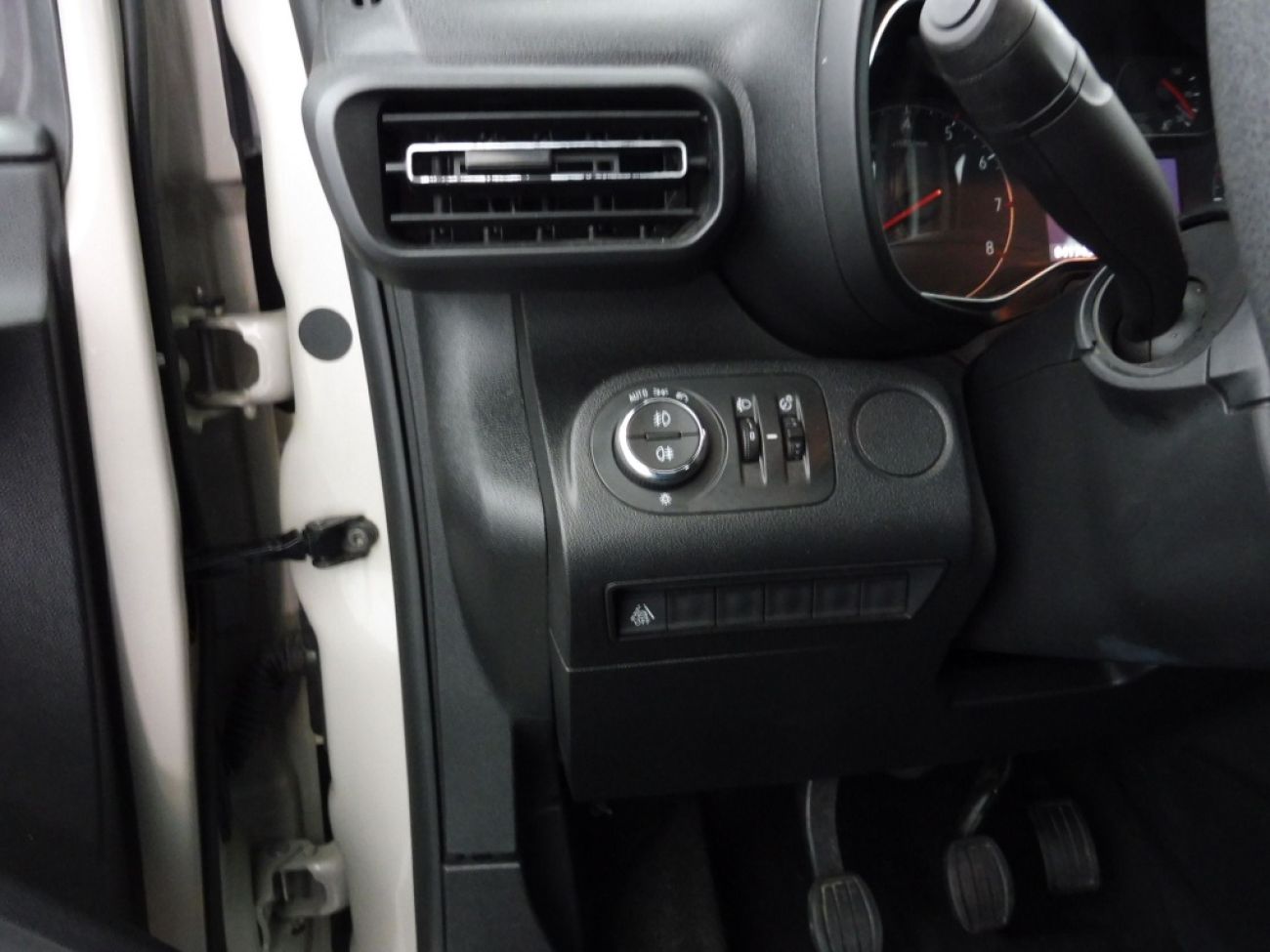 Mandataire Opel COMBO LIFE L1H1 1.5 D 100CH EDITION BVM6