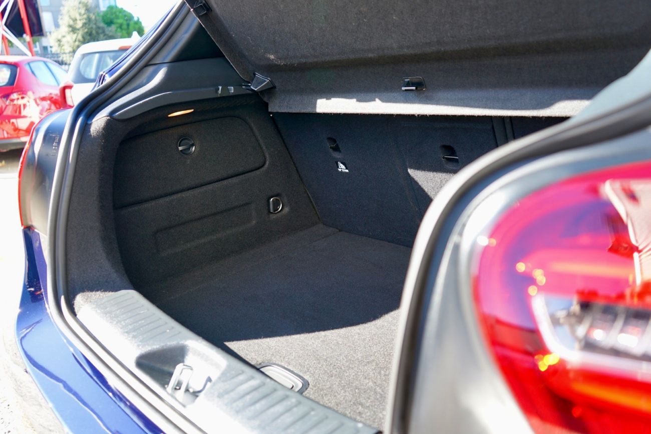 Mandataire MERCEDES CLASSE A 180 7G-DCT Sensation