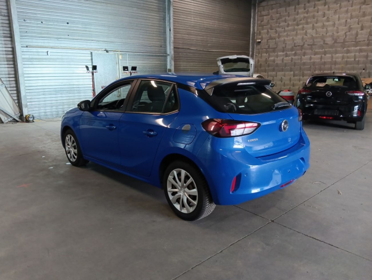 Mandataire Opel Corsa 1.2 100 edition