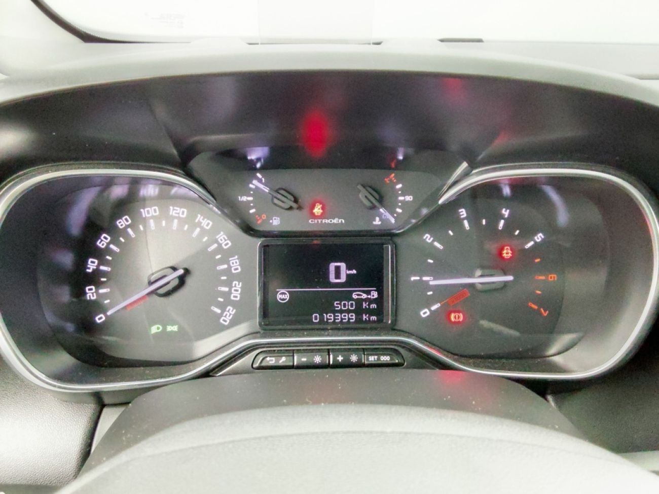 Mandataire Citroën C3 Aircross 1.2 PURETECH 110CH SHINE